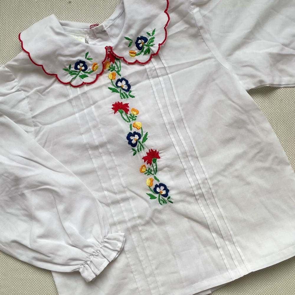 Vintage Embroidered White Kids blouse